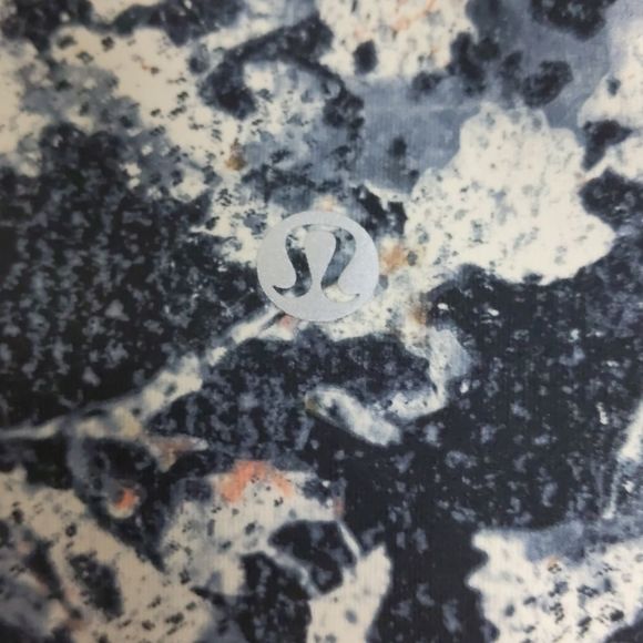 Lululemon Speed Up Spring Bloom Athletica leggings - Picture 4 of 8